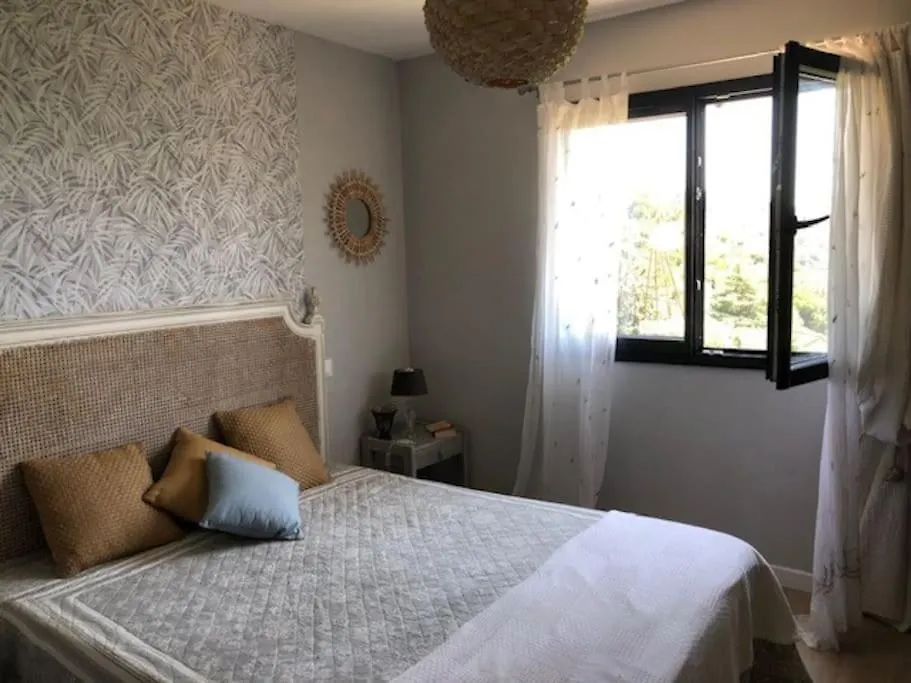 Nouveau ! Pleine Nature Et Vue Mer Au Lavandou Le Lavandou 0*,  Frankrig