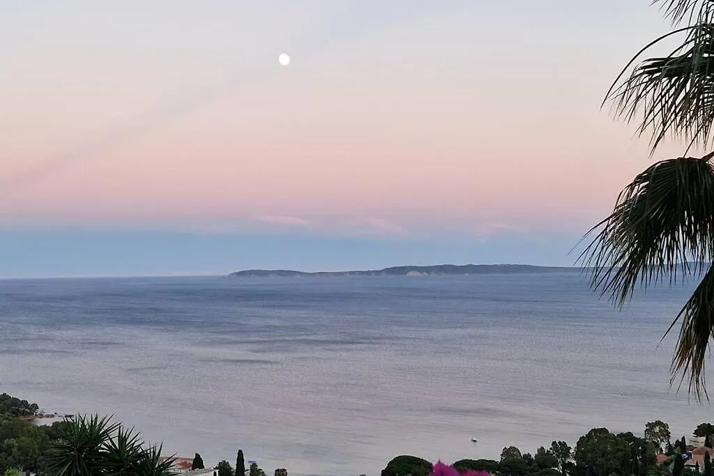 Nouveau ! Pleine Nature Et Vue Mer Au Lavandou Le Lavandou Villa